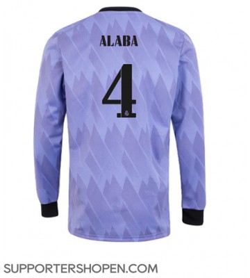 Real Madrid David Alaba #4 Borta Matchtröja 2022-23 Långärmad